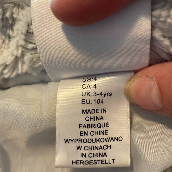 Faux fur coat - size 4 - Picture 5 of 7